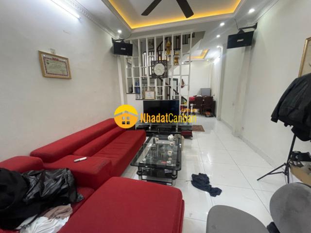 Cần tiền bán gấp nhà phúc đồng, long biên 42m2, 4t, giá 4,3 tỷ