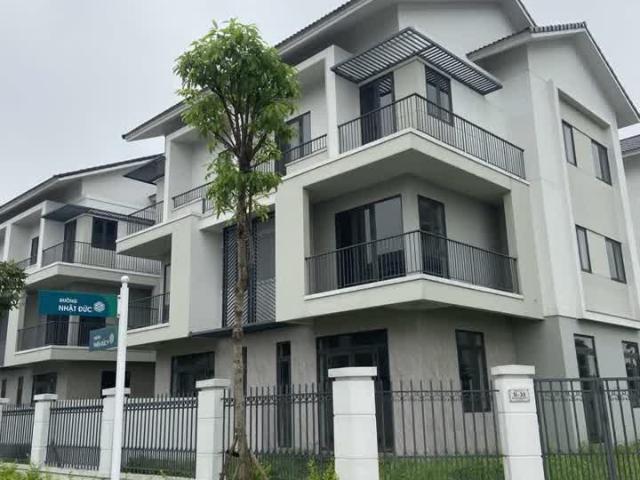 Cần tiền bán gấp cho con đi du học
