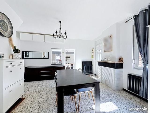 C à vendre