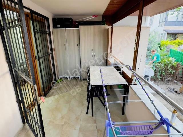 C.b.route |dikili Merkezde Bahçe Katı Full Eşyalı Kiralık Daire