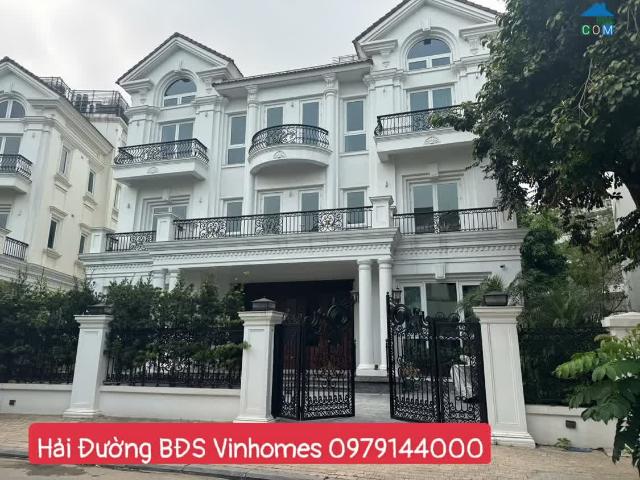 Cực hiếm 2 đơn lập hoa sữa đập thông 1 hầm xây 4 tẩng nổi DTXD hơn 900m sử dụng. Lh: 0979144