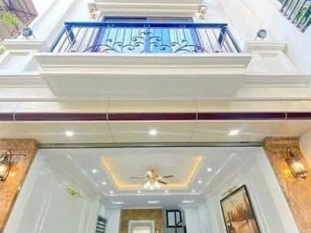 Cực hiếm Trung tâm Mỹ Đình 30m2 6 tầng thang máy hiện đại giá chỉ 8 tỷ 8