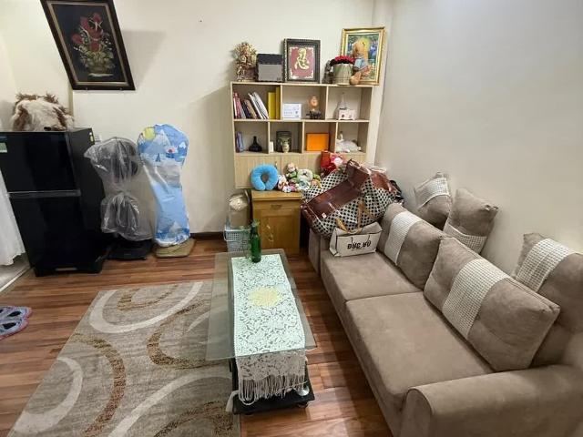 Cực Hiếm Ba Đình Phố Văn Cao 58M 5T MT 5,2m Giá 15,9 Tỷ Ngõ Rộng Thoáng Gần Ô Tô