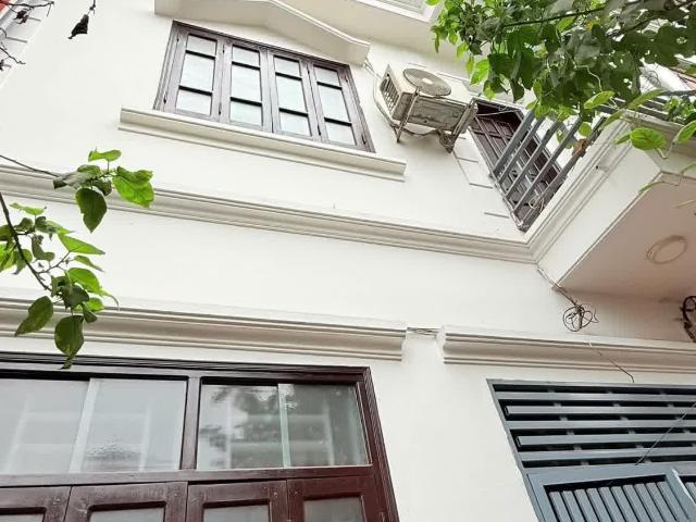 Cực Hiếm! Bán Nhanh Nhà Ngọc Thụy 35M2 5 Tầng Nhà Mới Mặt Tiền 4M 5.69 Tỷ Gần Phố Sổ Đẹp