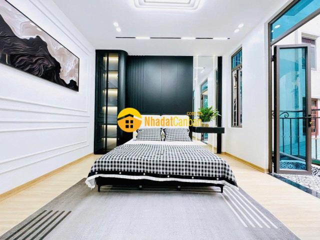 Cực đẹp phố tô vĩnh diện 48m2, 5t, mt4.3m ô tô đỗ cổng 2 thoáng hiếm thanh xuân