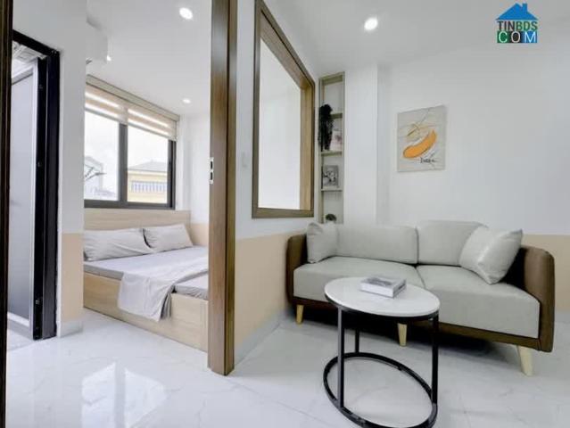Cực phẩm nhà Nguyễn Chí Thanh 25m ra oto 12 phòng 1N1K cho thuê dthu 800tr/năm