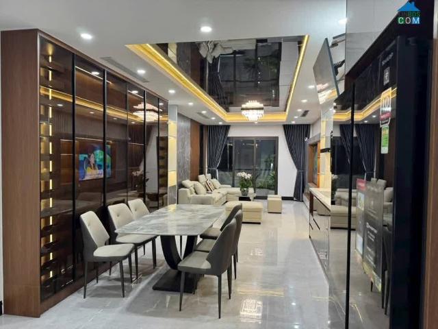 Cực Phẩm Phố Trạm 60M2 7t, Gara 2 Ô Tô, Kinh Doanh Dòng Tiền, Nhỉnh 22 Tỷ