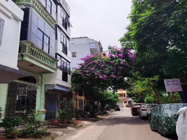 Cơ hội! Bán nhanh nhà Ngõ 255 LĨNH NAM 37m 4 Tầng Sầm uất nhất phố, Ô tô tránh, KINH DOANH. Chỉ