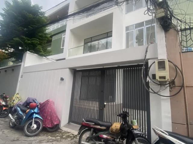 Cơ Hội Sở Hữu Mặt Tiền Đường Nguyễn Chí Thanh, Quận 5 8x20m, 33.3 Tỷ