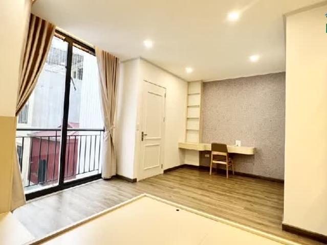 Cơ Hội Sở Hữu Nhà 5 Tầng Đẳng Cấp 40m² Giá Chỉ 6.4 Tỷ Xã Đàn Trung Tâm Đống Đa