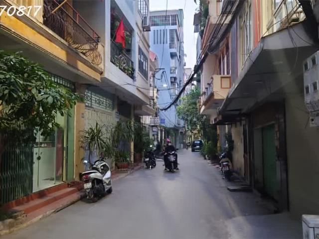 Cơ Hội Sở Hữu Nhà 61m² Tại Hà Nội – Sổ Đỏ Chính Chủ – Giá Tốt