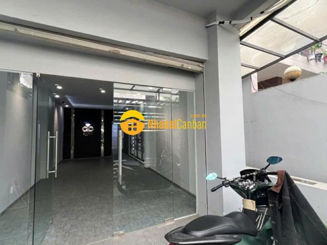 Độc quyền cho thuê nhà 39 trần khánh dư, tân định, quận 1. Dt 100m 3 lầu. Lh0937133
