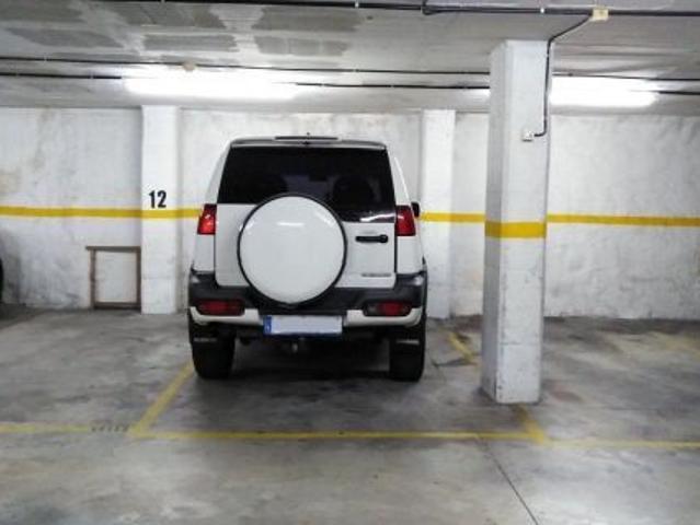 C/ TARREGA 23, PLAZA PARA COCHE GRANDE