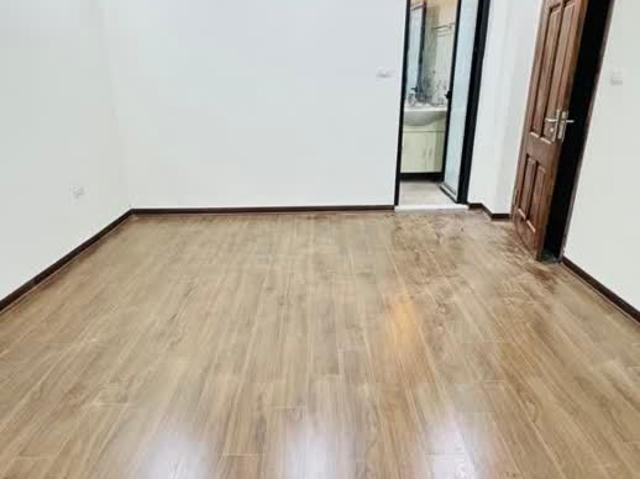 Cầu Giấy, nhà đẹp sẵn tìm chủ xịn, 40m, 6T thang máy, oto trong nhà 14.6tỷ
