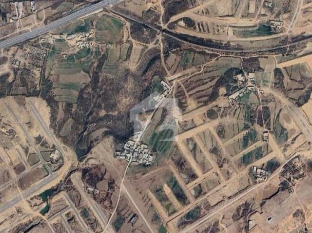 C 15 50x90 Plot For Sale