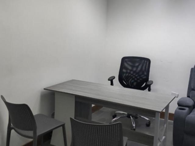 CCCT SE ALQUILA CUBICULO