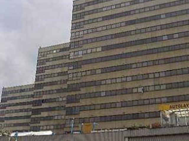 CCCT SE VENDE OFICINA