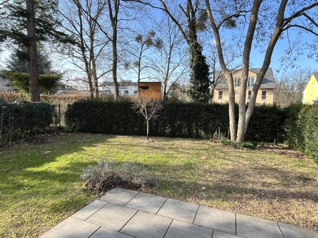 ca. 124 m² Garten Reihenendhaus mit Terrasse