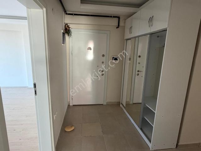 Cağaloğlu Cad Cephe Site İçerisinde Satılık 3+1 Daire