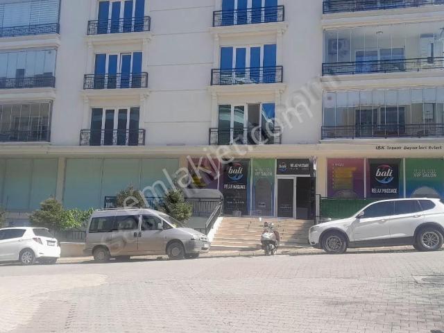 Cağaloğluna 3. Bina| Net 200 M2 L Satılık Köşe Dükkan