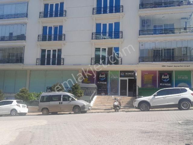 Cağaloğluna 3. Bina| Net 200 M2 L Satılık Köşe Dükkan