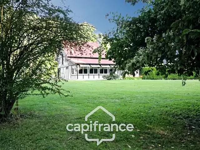 Cambrai 59400 Achat / Vente maison 8 pièces t8 piscine jardin