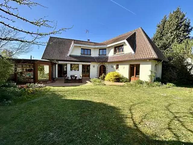 Cambrai 59400 Achat / Vente maison 9 pièces t9