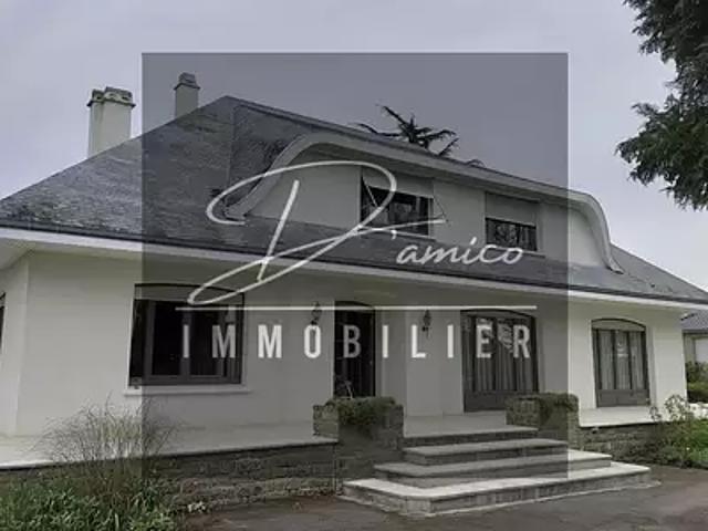 Cambrai 59400 Achat / Vente maison 10 pièces t10 terrasse parking