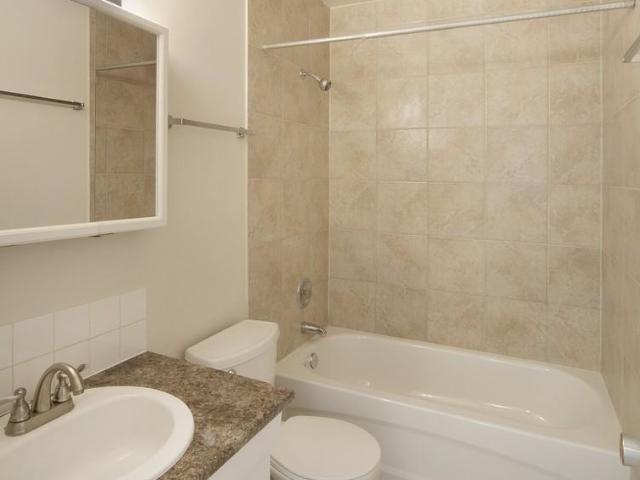 Cambrian Court 3 Bedroom Apartment for Rent at 47 Cornell Rd Nw, Calgary, AB T2K 1V6 Cambrian Heights