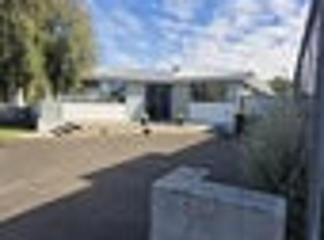 Cambridge, 2 bedrooms, $650 pw