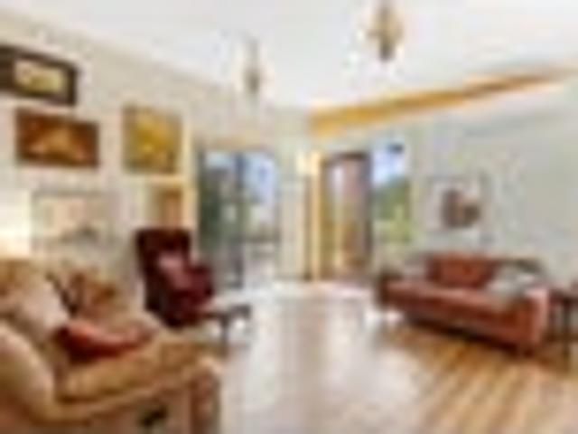 Cambridge, 2 bedrooms, $700 pw