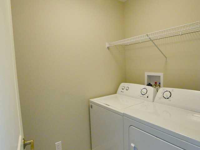 Cambridge Way 3 Bedroom Home for Rent at 29 Cambridge Way, Steinbach, MB R5G 2S5