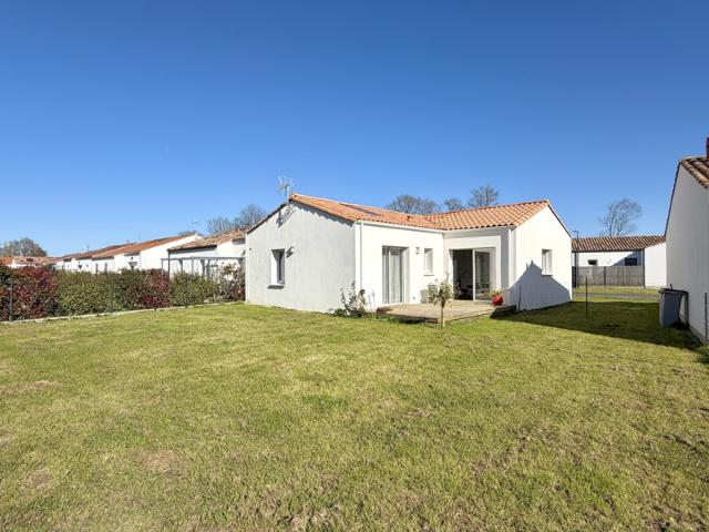 'CAMÉLIA' Maison récente de plain pied
