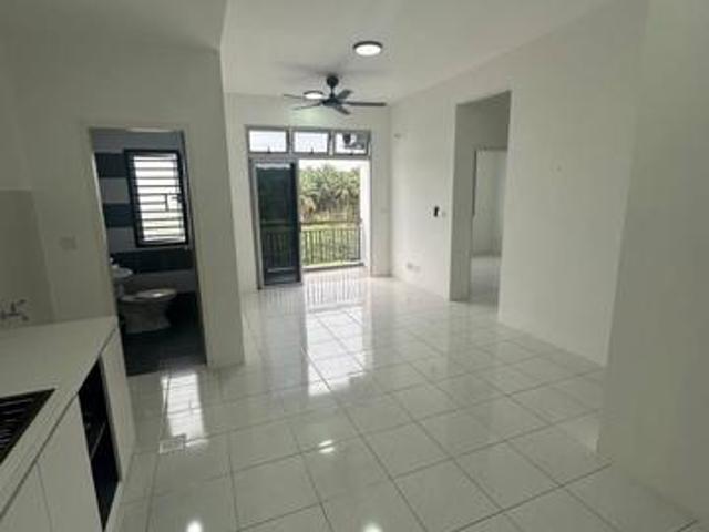 Camellia Residence Seri Austin Full Loan 2 Car Parking