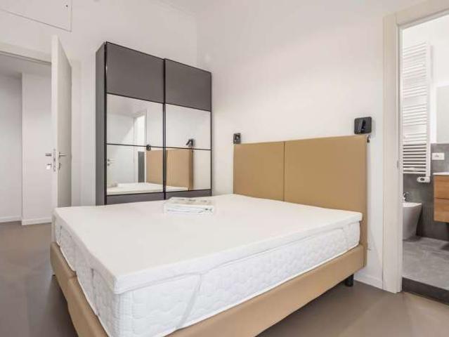 Camera con bagno privato e grande terrazzo