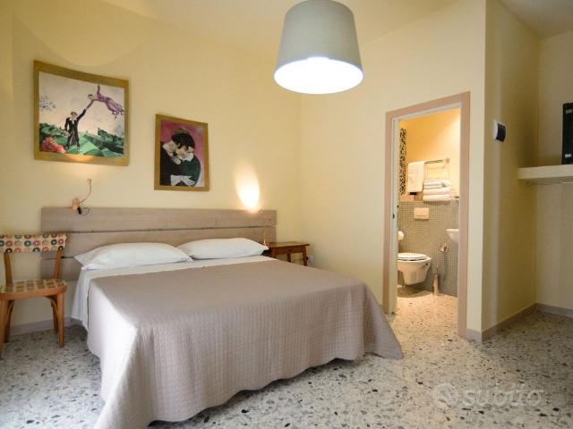 Camera con bagno privato per lavoratori