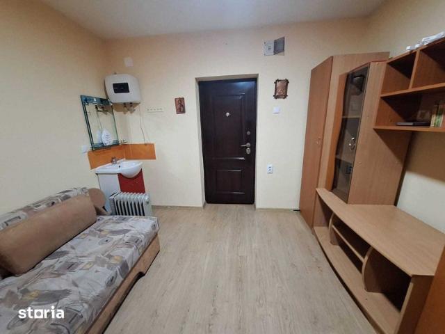 Camera Camin CFR 600 lei