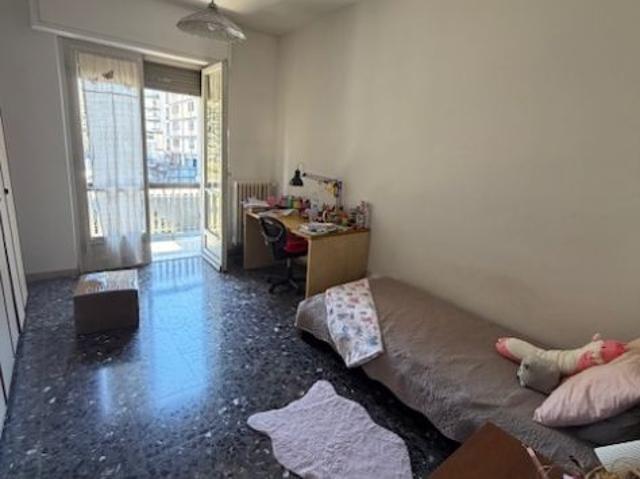CAMERA IN AFFITTO A STUDENTESSA UNIVERSITARIA DAL 1 LUGLIO VICINO POLO NOVOLI