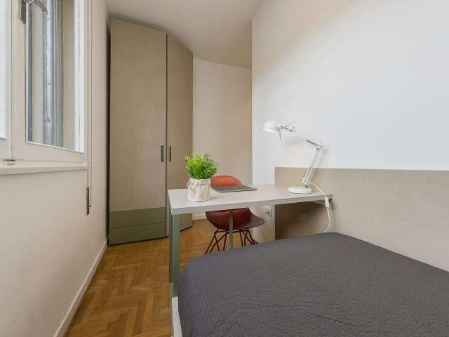 Camera in affitto in un appartamento con 7 camere da letto a Madonna Pellegrina, Padova