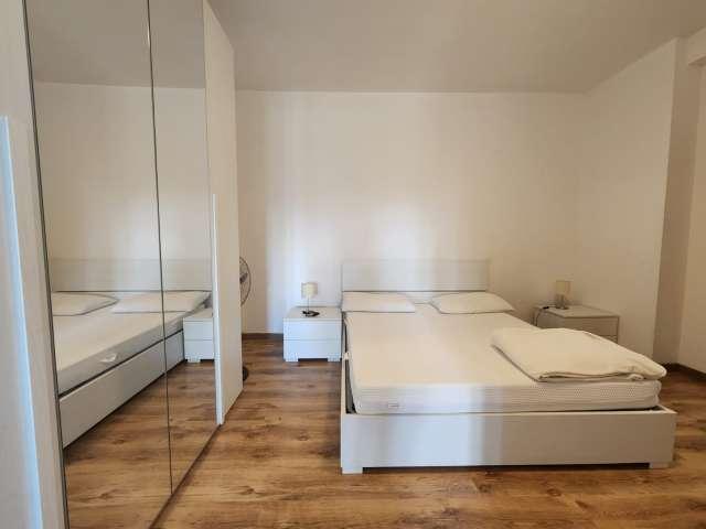 Camera in affitto in un appartamento condiviso con 6 camere da letto a Garbatella, Roma