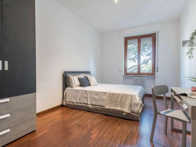 Camera in affitto in appartamento con 2 camere da letto a Milano