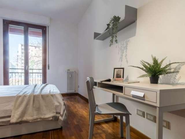 Camera in affitto in appartamento con 2 camere da letto a Milano