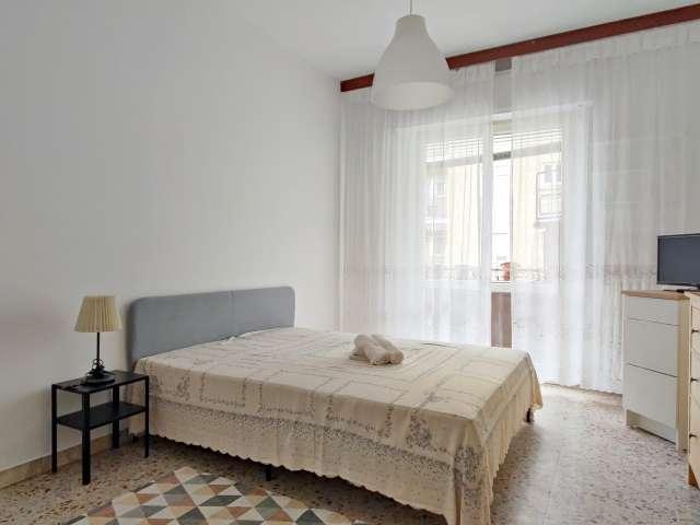 Camera in affitto in appartamento con 2 camere da letto a Milano