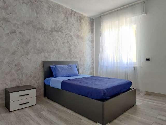 Camera in affitto in appartamento con 3 camere da letto a Milano