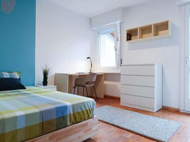 Camera in affitto in appartamento con 4 camere da letto a Cognola, Trento