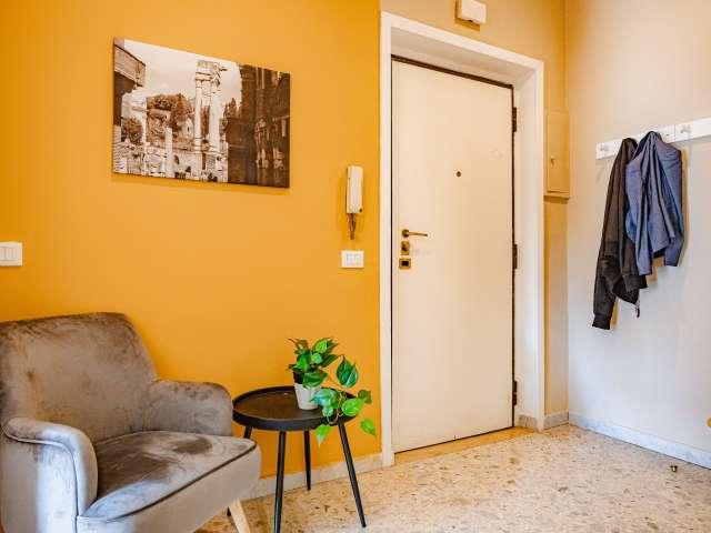 Camera in affitto in appartamento con 4 camere da letto a Roma