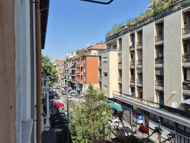 Camera in appartamento condiviso a Milano