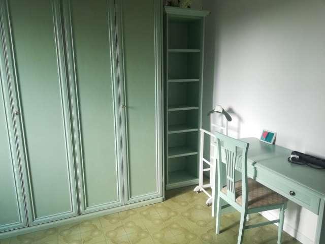 Camera in appartamento condiviso a Bologna