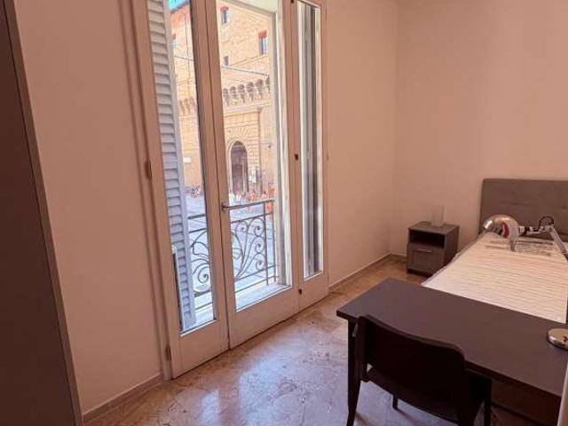 Camera in appartamento condiviso a Bologna