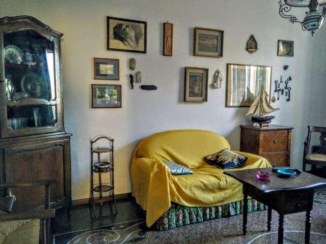 Camera in appartamento condiviso a Genova